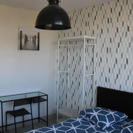 Privee-appartement Partage-lyon 8 Etats-unis-viviani Apartment Lyon