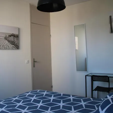 Privee-appartement Partage-lyon 8 Etats-unis-viviani Apartment